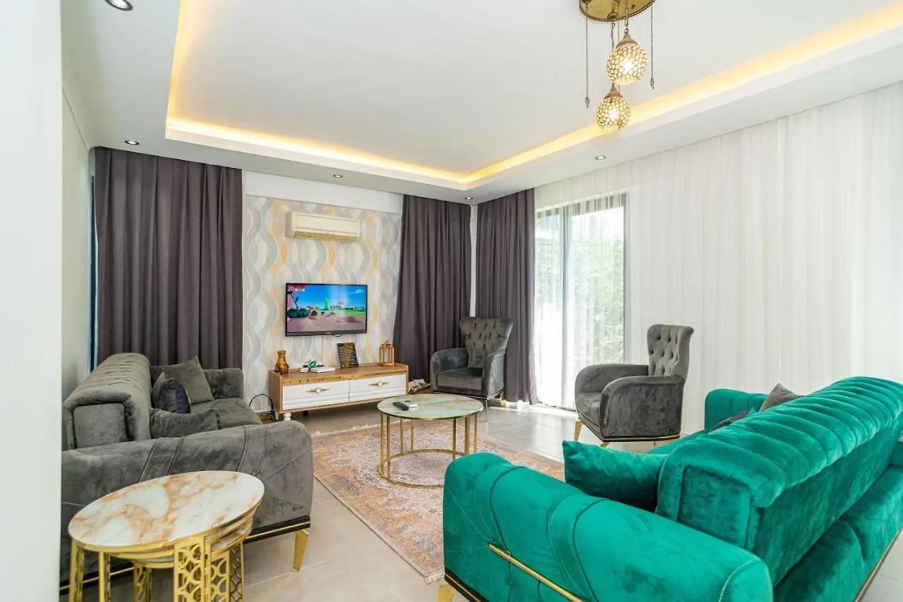 Hisaroenue'De 4 Yatak Odali Villa-Villa Bahama Fethiye Turquia
