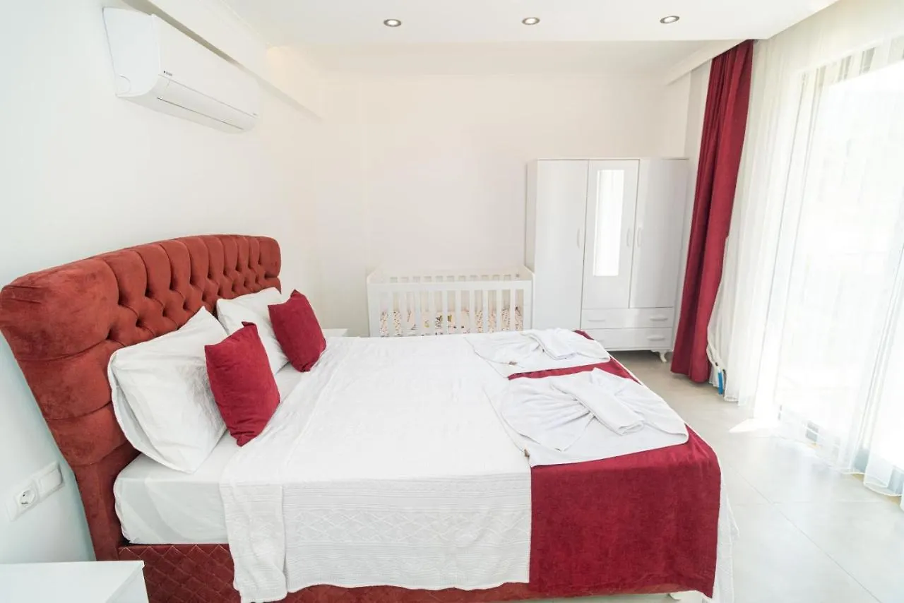 Villa Hisaroenue'De 4 Yatak Odali Villa-Villa Bahama Fethiye Turquia